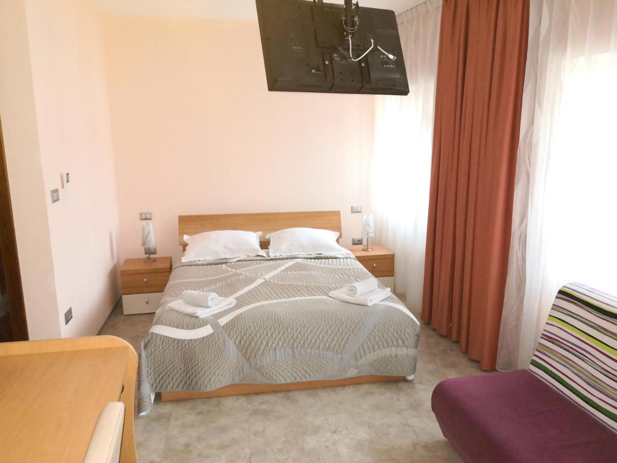 Hotel Gostilna Pri Dragici, Gostilna S Prenocisci, D.O.O. Sežana Exterior foto